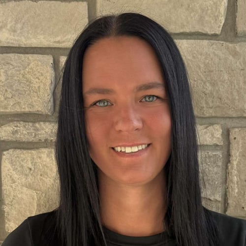 photo of Melanie Huebner